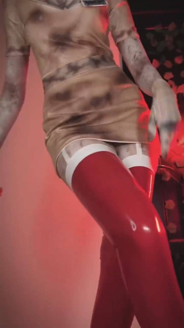 《寂静岭2》水泡头护士Cos美图欣赏 还原度极高!