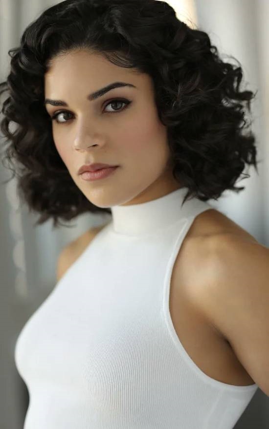 《GTA6》女主演员猜测:身材超棒的小姐姐Manni L. Perez