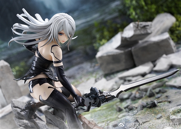 这爆衣简直性感到极致!《尼尔》A2小姐姐手办来了