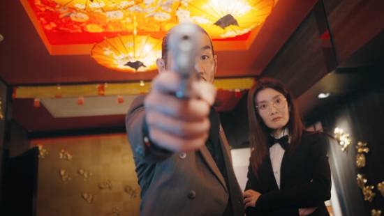 东京实拍!黑帮也要谈恋爱:影游《天命重启》上架